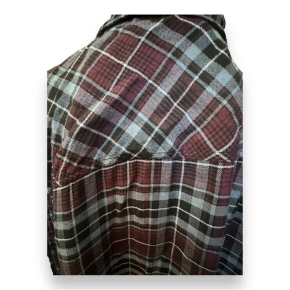 Women’s torrid 1 Purple Plaid Lace Inset Camp Button Down Shirt 14 16 1X 1XL - Picture 9 of 15
